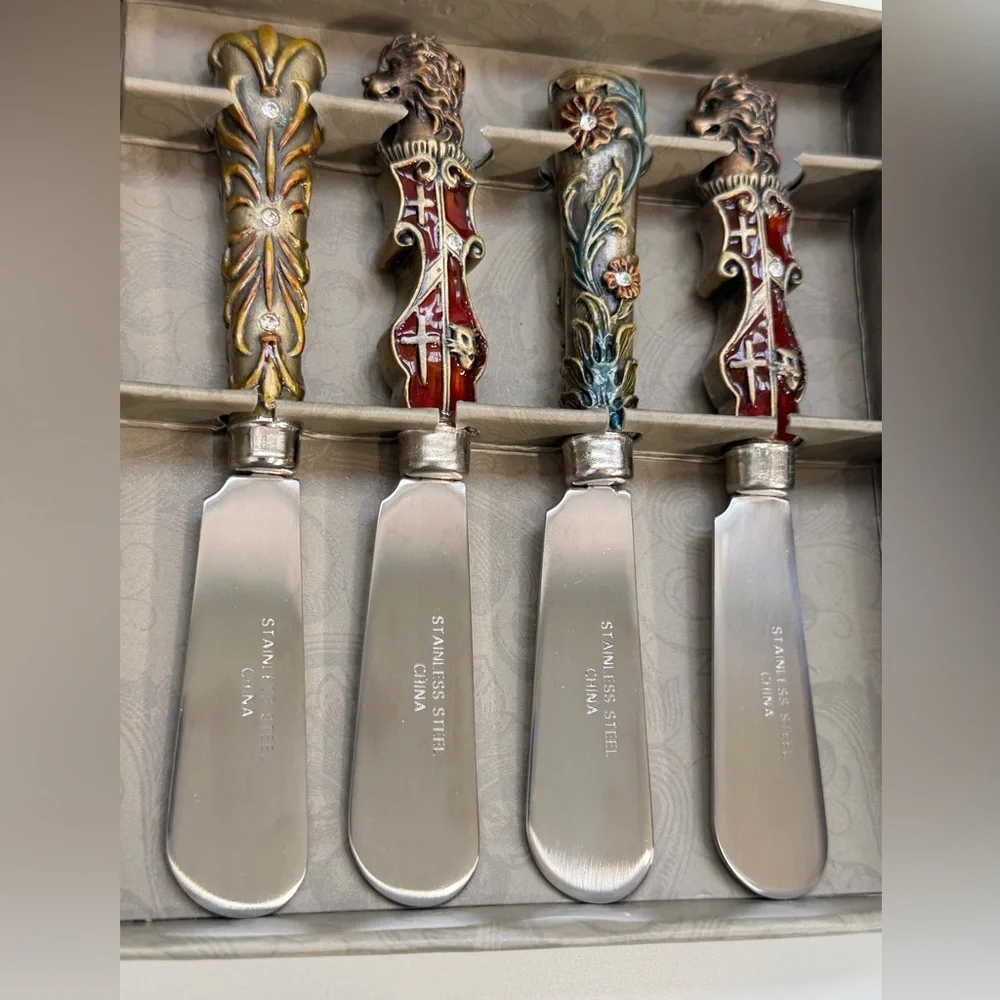 Jane Seymour St. Catherine's Court‎ Decorative Spreaders Modern Home Collectible
